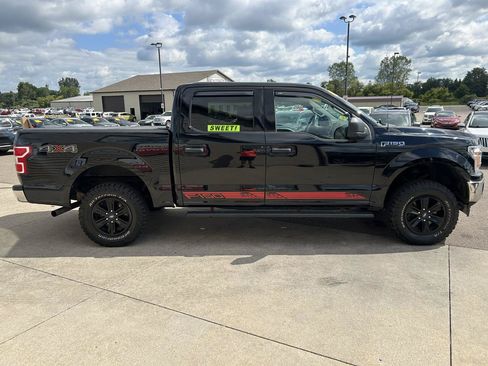 Used 2018 Ford F150 XLT w/ Trailer Tow Package AWD/4WD image 4