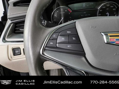 Used 2020 Cadillac XT5 Premium Luxury FWD image 10