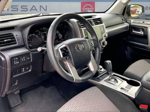 Used 2024 Toyota 4Runner SR5 AWD/4WD image 17