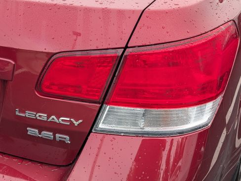 Used 2014 Subaru Legacy 3.6R Limited AWD/4WD image 17