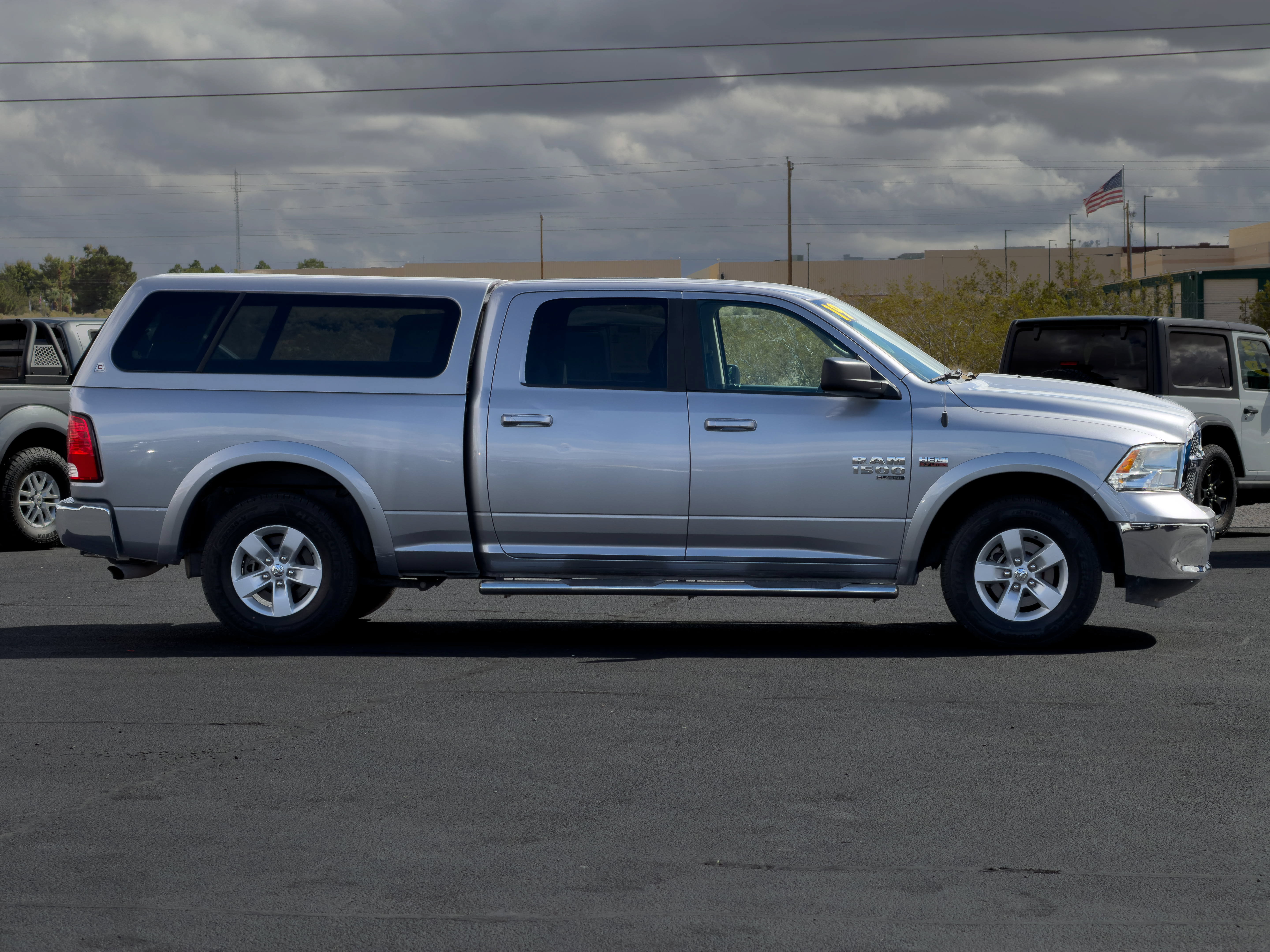 Used 2019 RAM 1500 Classic SLT RWD image 6