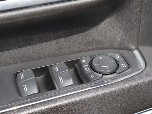 Used 2024 Chevrolet Silverado 2500 High Country w/ High Country Premium Package AWD/4WD image 22