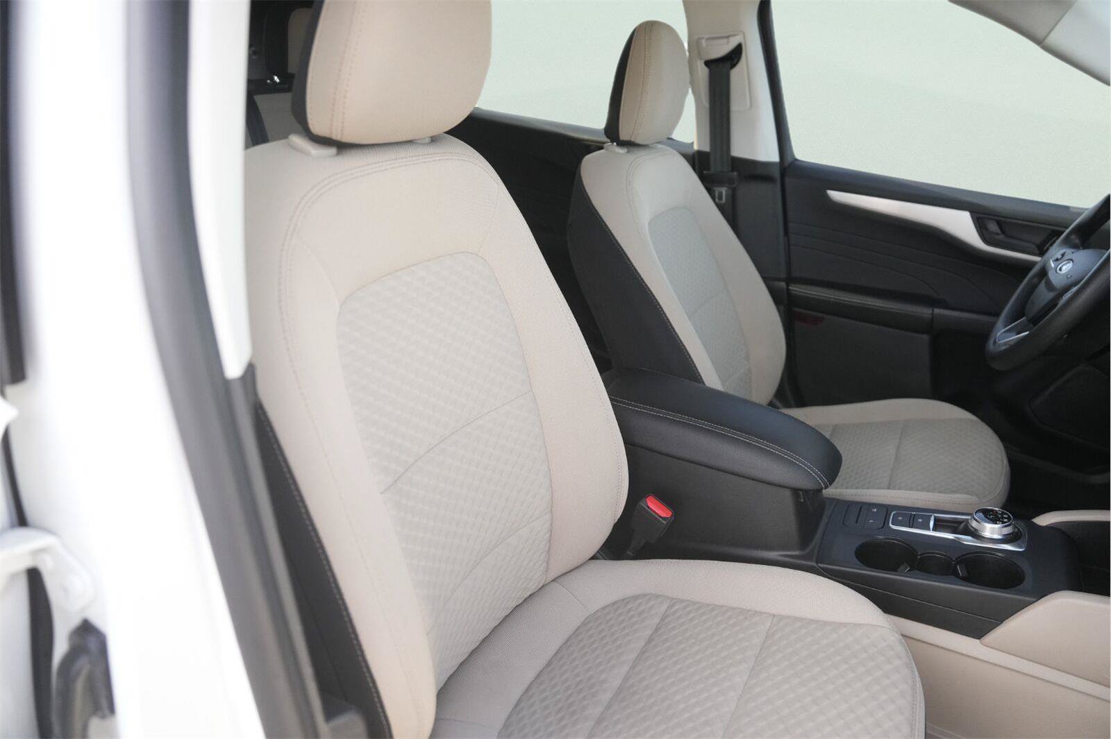 Used 2022 Ford Escape SE FWD image 19