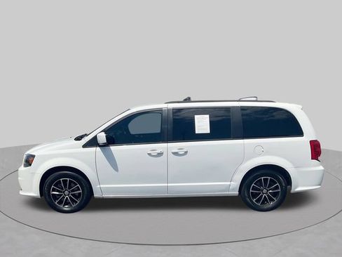 Used 2019 Dodge Grand Caravan GT FWD image 6