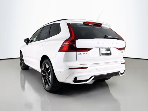 New 2026 Volvo XC60 T8 Plus w/ Protection Package Premier AWD/4WD image 5