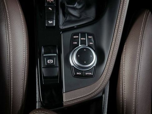 Used 2021 BMW X1 xDrive28i image 16