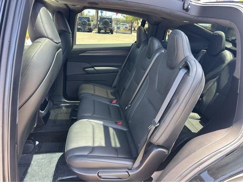 Used 2022 Tesla Model X AWD/4WD image 10