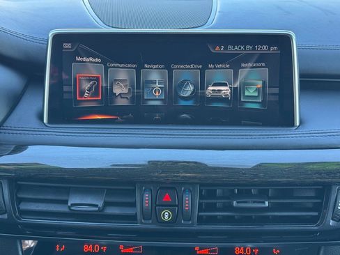 Used 2017 BMW X5 xDrive50i image 13