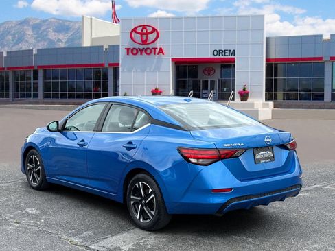 Used 2024 Nissan Sentra SV FWD image 5
