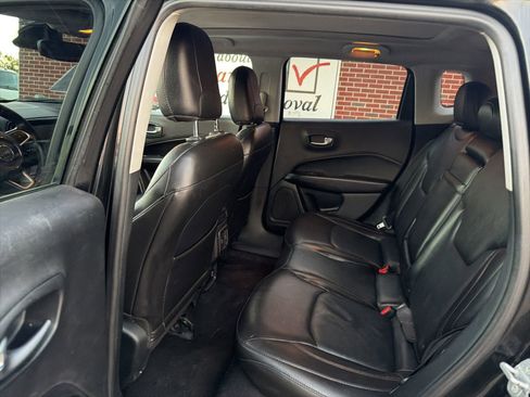 Used 2018 Jeep Compass Limited w/ Navigation Group image 16