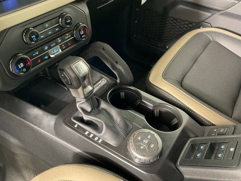 New 2026 Ford Bronco Big Bend w/ Black Diamond Package AWD/4WD image 19