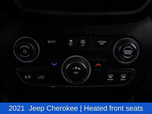 Used 2021 Jeep Cherokee Latitude Plus image 20