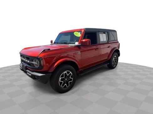 Used 2023 Ford Bronco Outer Banks AWD/4WD image 4