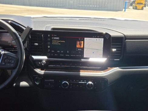 Used 2026 GMC Sierra 1500 SLE RWD image 16