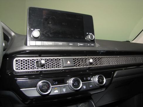 Certified 2023 Honda Civic LX image 7