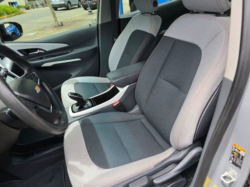 Used 2020 Chevrolet Bolt LT FWD image 24