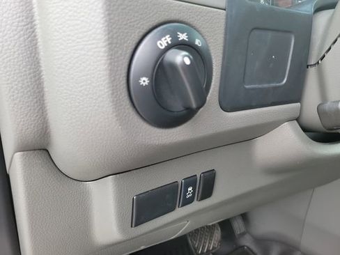 Used 2019 Nissan NV 1500 S RWD image 14