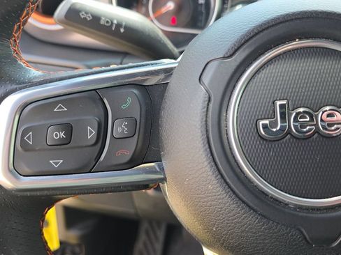 Used 2023 Jeep Gladiator Mojave w/ Cold Weather Group AWD/4WD image 16