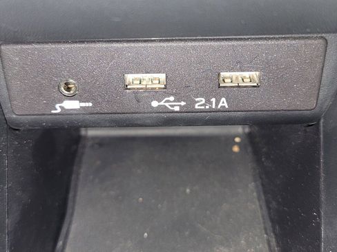 Used 2022 Subaru Outback Premium image 24