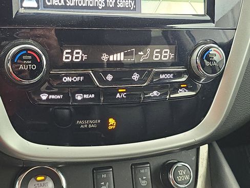 Used 2015 Nissan Murano SL w/ SL Technology Package image 24