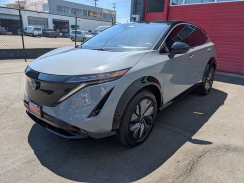Used 2024 Nissan Ariya FWD image 6