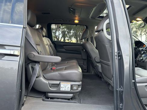 Used 2015 Honda Odyssey Touring image 24