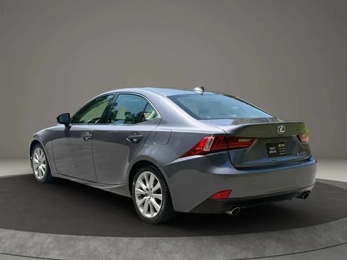 Used 2014 Lexus IS 250 RWD image 6