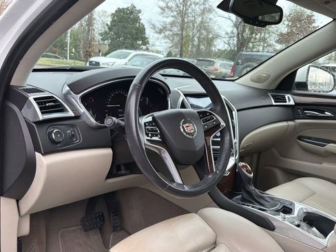 Used 2013 Cadillac SRX Premium image 10