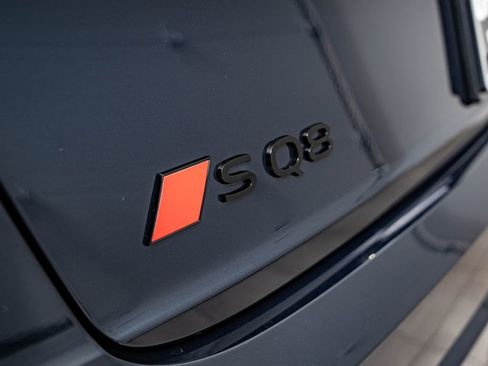 New 2026 Audi SQ8 Prestige AWD/4WD image 16