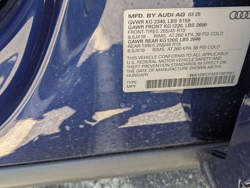 New 2025 Audi Q3 2.0T Premium image 17