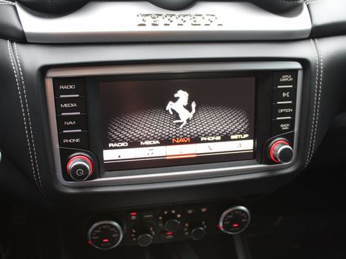 Used 2017 Ferrari California T image 41