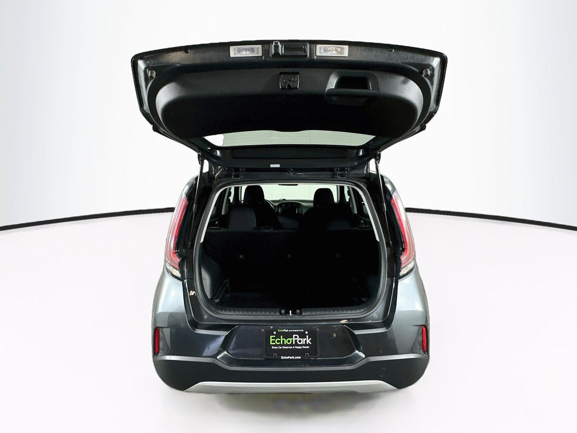 Used 2025 Kia Soul LX w/ LX Technology Package FWD image 27