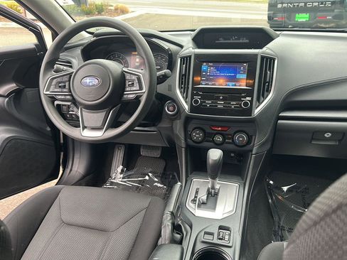 Used 2022 Subaru Impreza Premium image 16