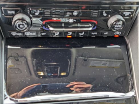 New 2024 Jeep Grand Cherokee Limited 4xe image 21