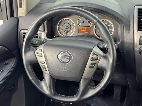 Used 2013 Nissan Armada SV image 17