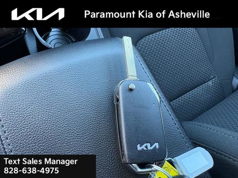 Used 2023 Kia Sportage LX image 28