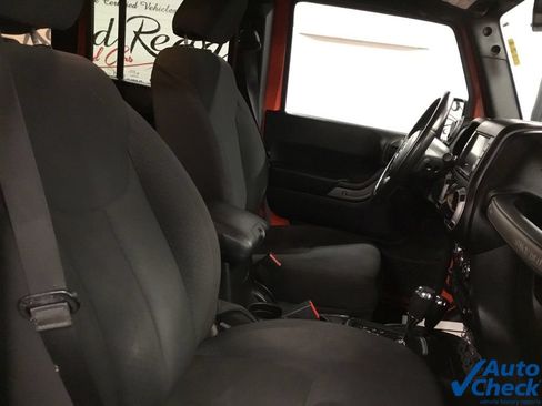 Used 2015 Jeep Wrangler Unlimited Sport w/ Quick Order Package 24S AWD/4WD image 37