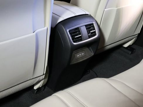 Certified 2025 Acura RDX SH-AWD w/ Technology Package image 15