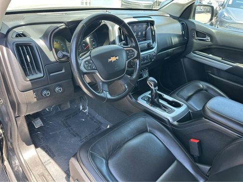 Used 2022 Chevrolet Colorado LT w/ Luxury Package AWD/4WD image 16