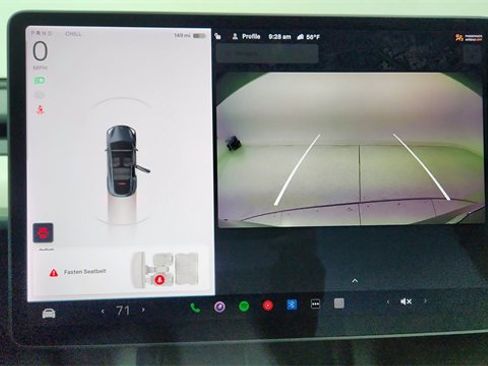 Used 2021 Tesla Model Y Long Range image 46