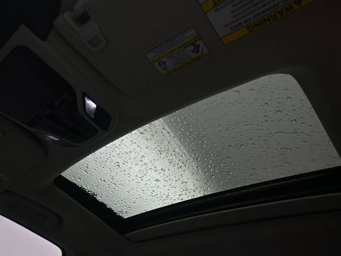 Used 2025 Subaru Outback Onyx Edition image 15