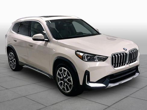 New 2026 BMW X1 xDrive28i w/ Technology Package AWD/4WD image 2