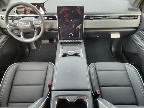 New 2026 GMC Sierra EV Elevation w/ LPO, Elevation Dark Package image 19