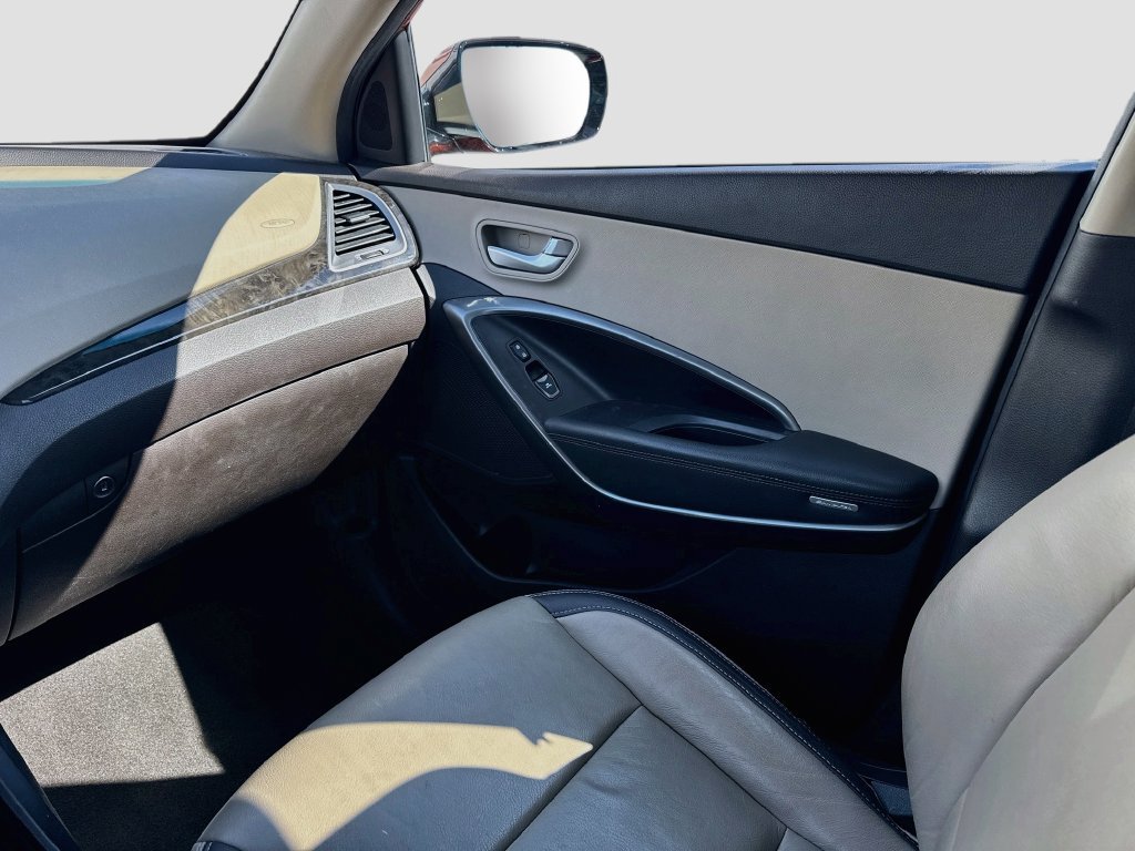 Used 2017 Hyundai Santa Fe Sport FWD image 28