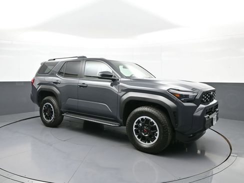 Used 2026 Toyota 4Runner TRD Off-Road AWD/4WD image 4