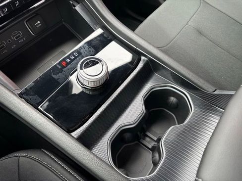 New 2026 Jeep Grand Cherokee Laredo X AWD/4WD image 21