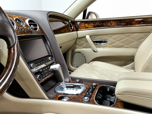 Used 2015 Bentley Flying Spur W12 AWD/4WD image 18