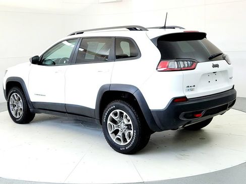 Used 2021 Jeep Cherokee Trailhawk w/ Sun, Sound & Nav Group AWD/4WD image 4