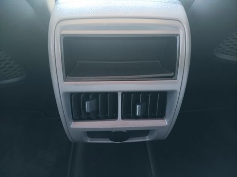 Used 2010 Cadillac SRX Luxury FWD image 26