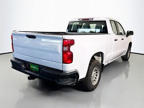 Used 2022 Chevrolet Silverado 1500 W/T w/ Trailering Package image 10